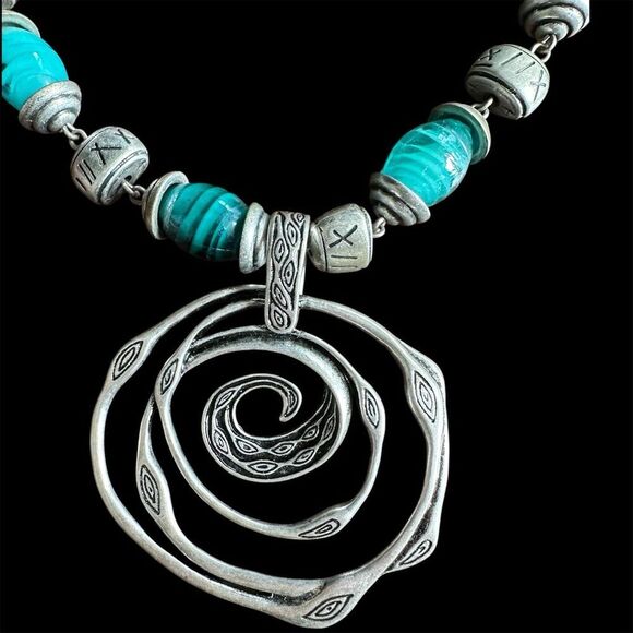 Blue/Teal & Silver Spiral Beaded Necklace Engraved Pendant Blue - Picture 2 of 4